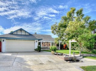 25101 De Salle St, Laguna Hills, CA 92653