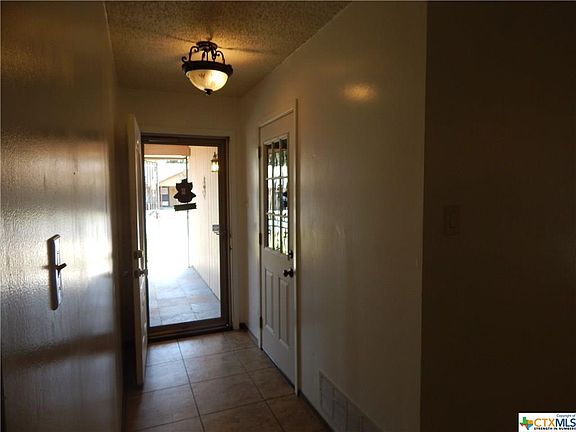 3rd image of 1515 Illinois Ave