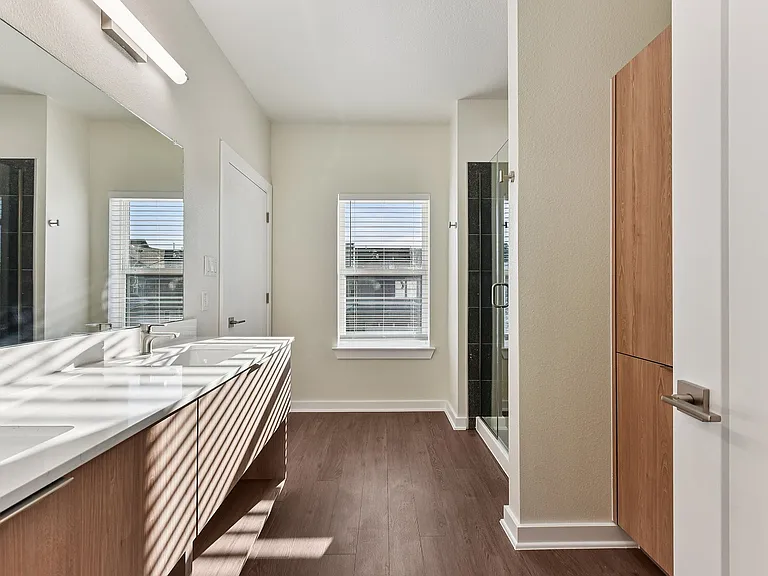 Lone Oak Homes — Photo 33