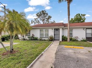 6 Lago Mesa Way, Kissimmee, FL 34743