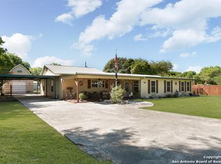 347 Gallagher Rd, Mc Queeney, TX 78123