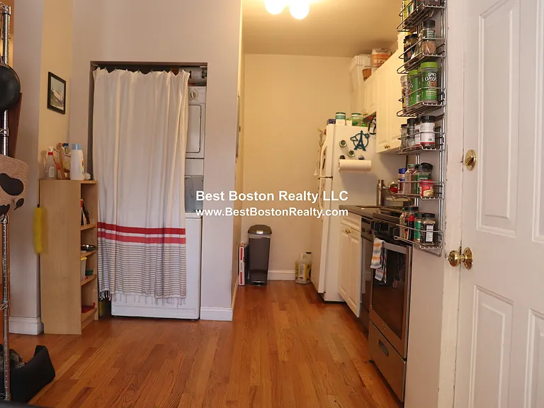 350 Allston St #1 — Photo 8