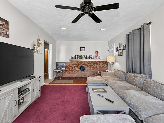 2nd image of 157 Maplewood Ave