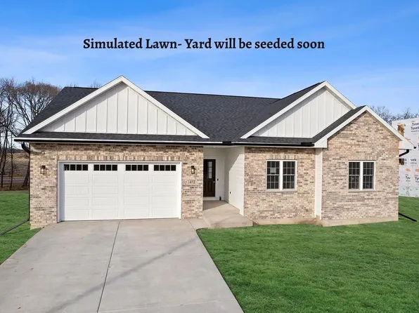 413 Gunderson Drive, Portage, WI 53901