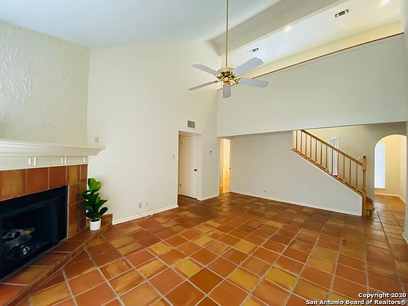 2nd image of 11714 Tall Tree St