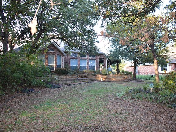 3rd image of 408 Brookside Dr