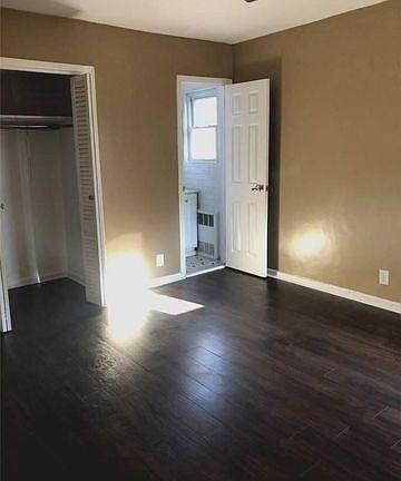 4th image of 1512 201st St Floor 2