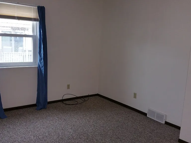 2nd floor bedroom 2