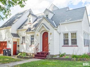925 Hamilton St, Pekin, IL