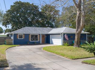 301 Primrose Cir, Destin, FL 32541