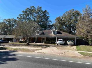 388 Sherwood Forest Blvd, Baton Rouge, LA 70815