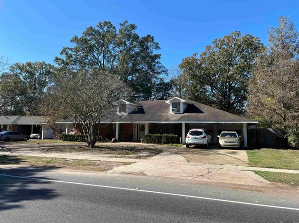 388 Sherwood Forest Blvd, Baton Rouge, LA 70815