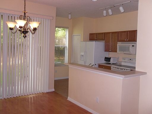 2nd image of 486 Majestic Way