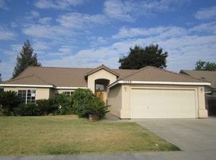 1209 Belmont St, Tulare, CA 93274