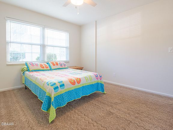 3rd image of 840 Center Ave #910