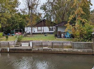 115 Canal St, Bonneau, SC 29431