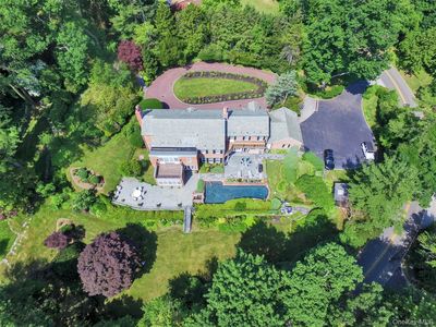 40 Deer Park Road, Great Neck, NY, 11024
