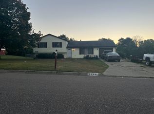 4166 Townview Dr, Flint, MI 48532