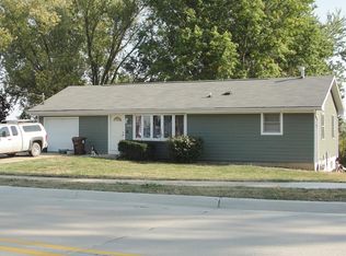 3150 Hales Mill Rd, Dubuque, IA 52002