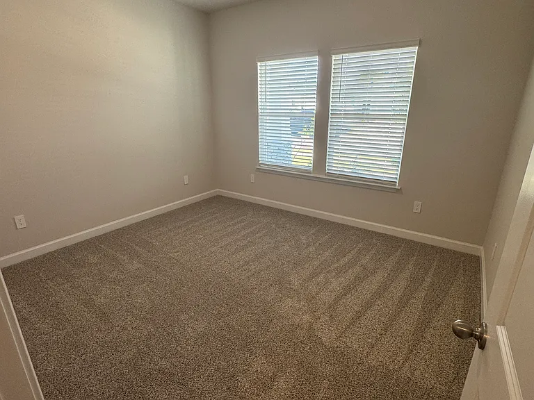 Cypress Preserve Cir — Photo 34