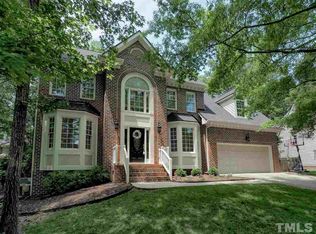 104 Hardaway Ct, Cary, NC 27513