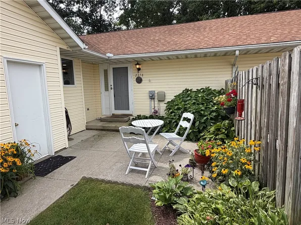 2378 Port Williams Dr, Stow, OH 44224