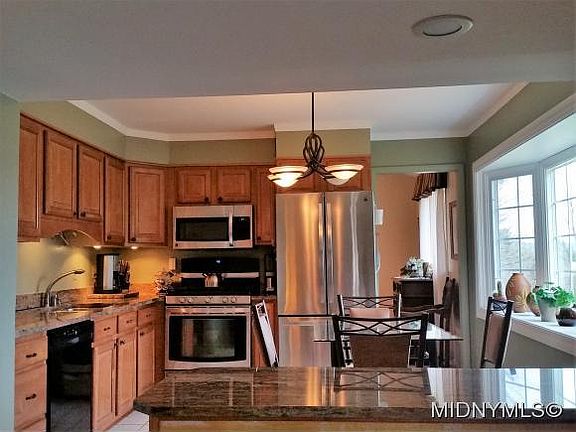 5th image of 75 Indian Mound Dr