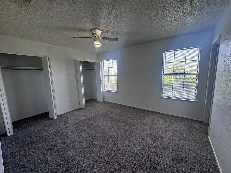 1613 Bobby Lee Dr — Photo 43