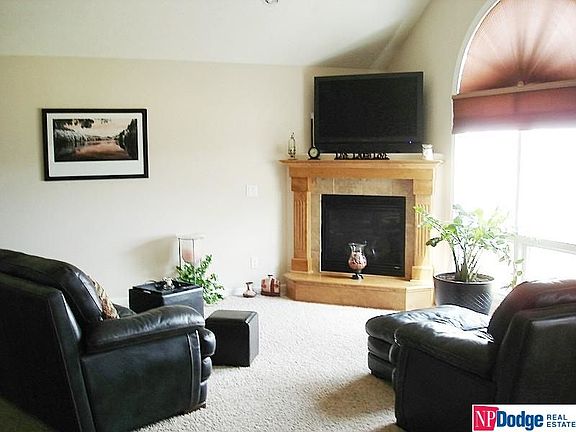 5th image of 4203 Edgerton Dr