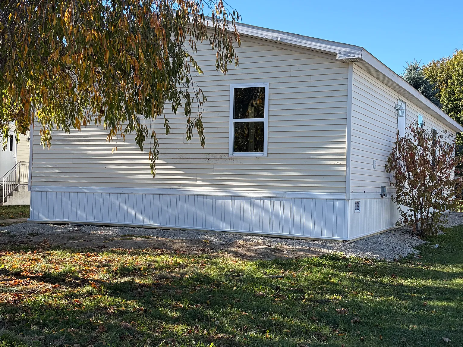 3 bed, 1152 sqft, $1,200 — Photo 2