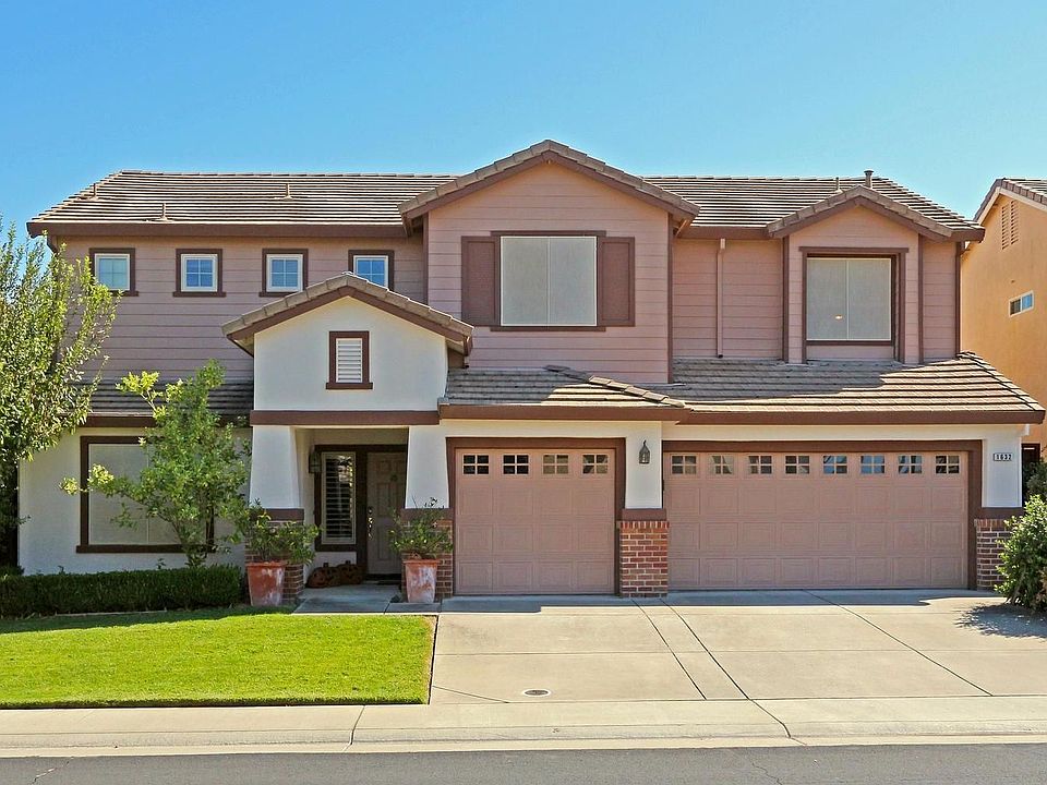 1st image of 1632 Apple Way