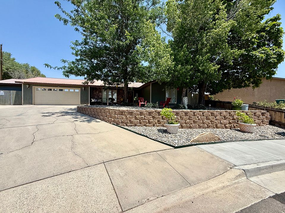 1st image of 2508 Cliffside Dr
