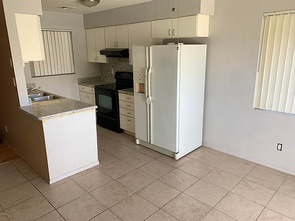 4th image of 8101 N 107th Ave Unit 28