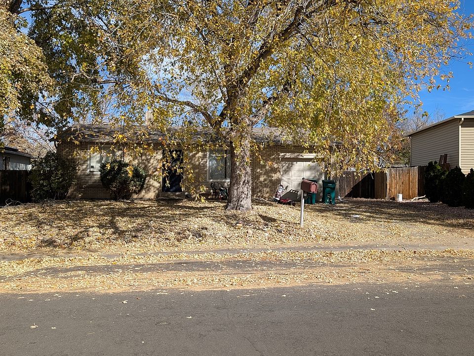 1st image of 2852 S Olathe Ct