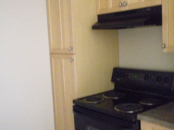 2nd image of 2850 Reynard Way APT 26
