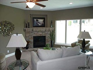 1st image of 920 N 184th St