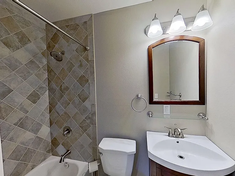 420 Adlena Dr — Photo 22