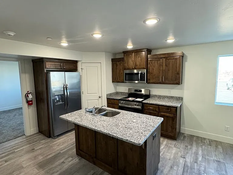 238 Ella Ln — Photo 1