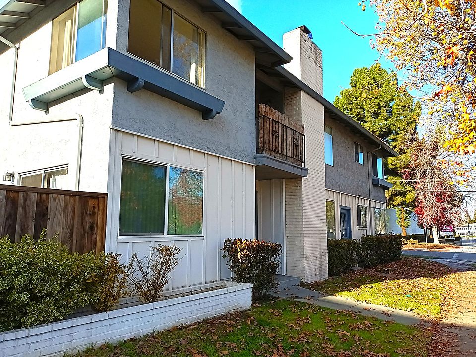 1st image of 1660 De Rose Way #4