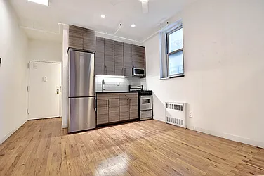 Rented by Urbane Brokerage