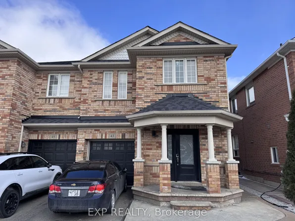 43 Thornbush Blvd, Brampton, ON L7A 0K5