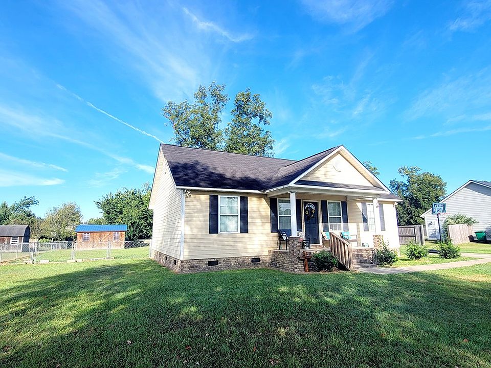 125 Church St, Baconton, GA 31716 Zillow