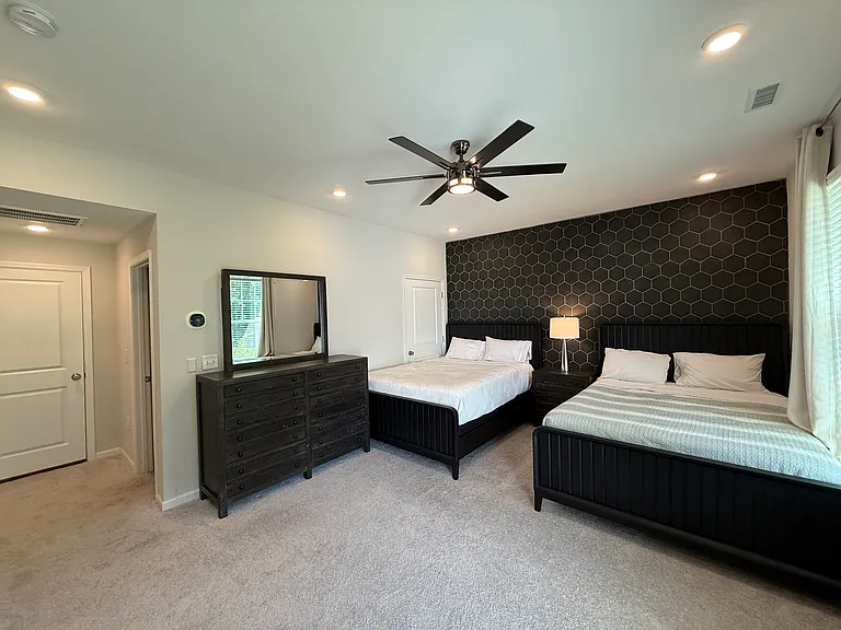 1251 Commack Dr — Photo 13