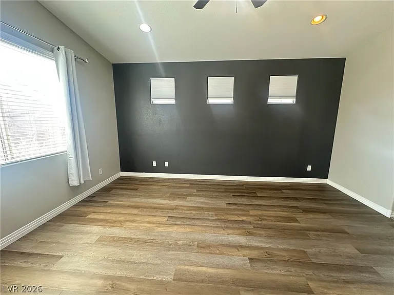 2618 Cooper Gallery St — Photo 23