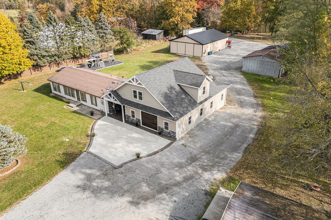 next background image