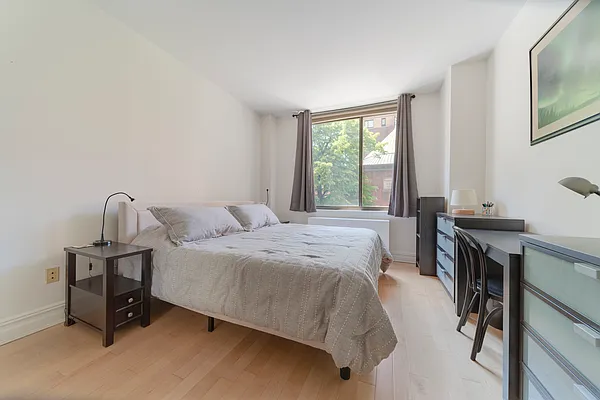 Sold by Compass | media 14