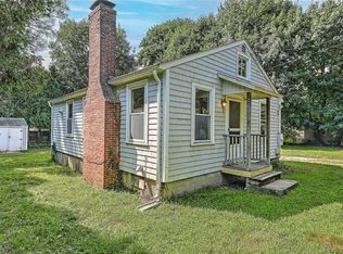 9 Courtland Dr, Narragansett, RI 02882