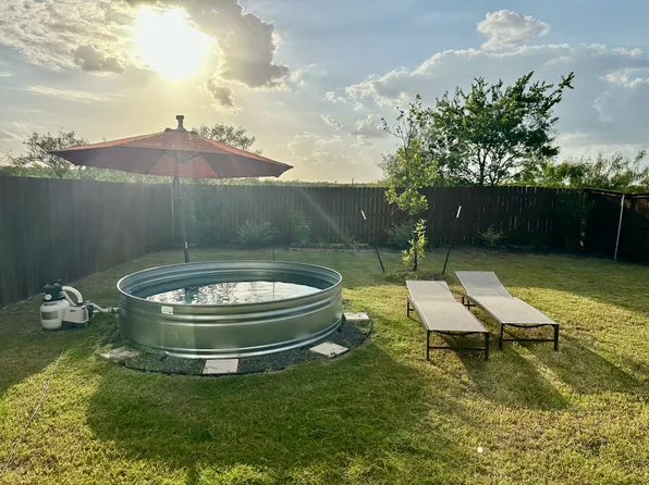 7200B Sparkling Light Dr #B, Del Valle, TX 78617