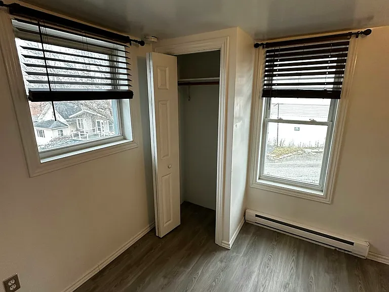 Bedroom Closet