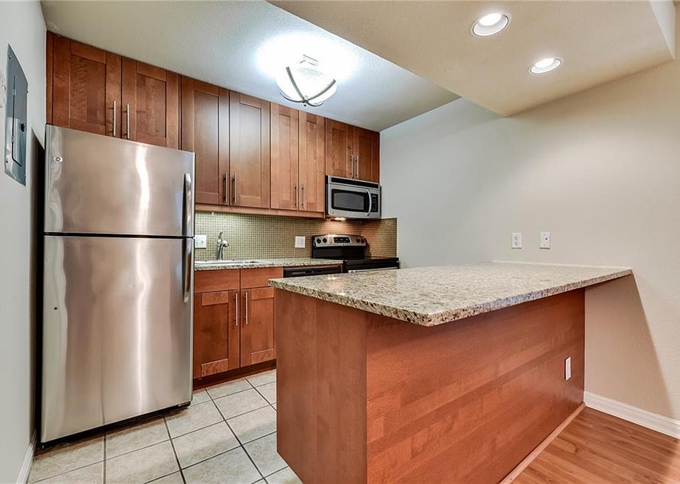 1st image of 7685 Northcross Dr Unit 528